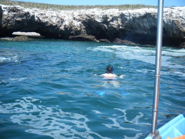 Nadando con snorkel